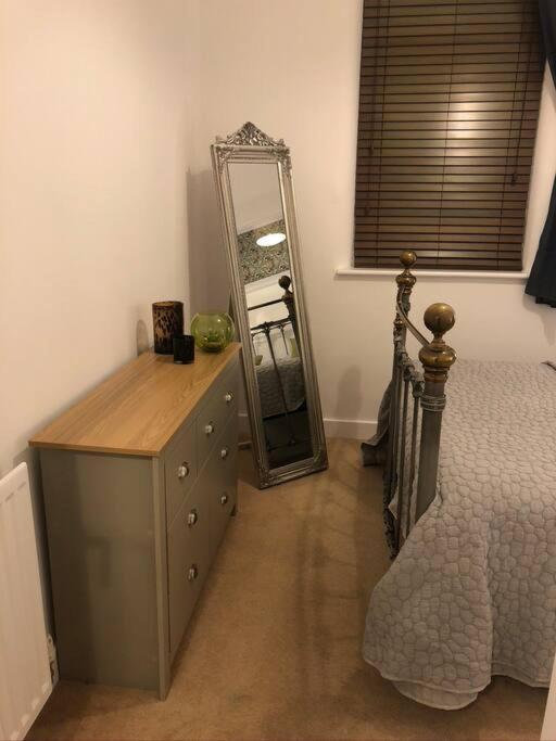 Fusilier Apartment Wrexham City Dış mekan fotoğraf