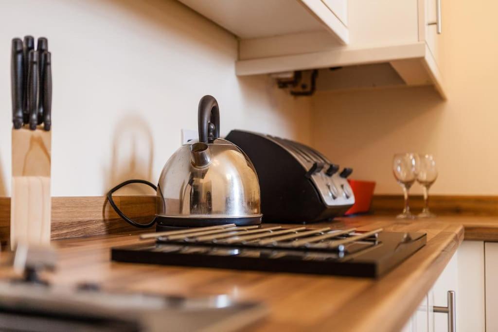 Fusilier Apartment Wrexham City Dış mekan fotoğraf
