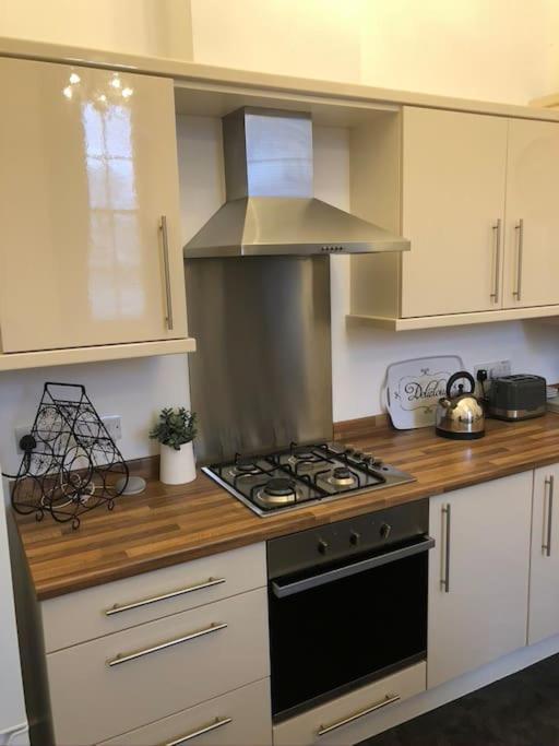 Fusilier Apartment Wrexham City Dış mekan fotoğraf